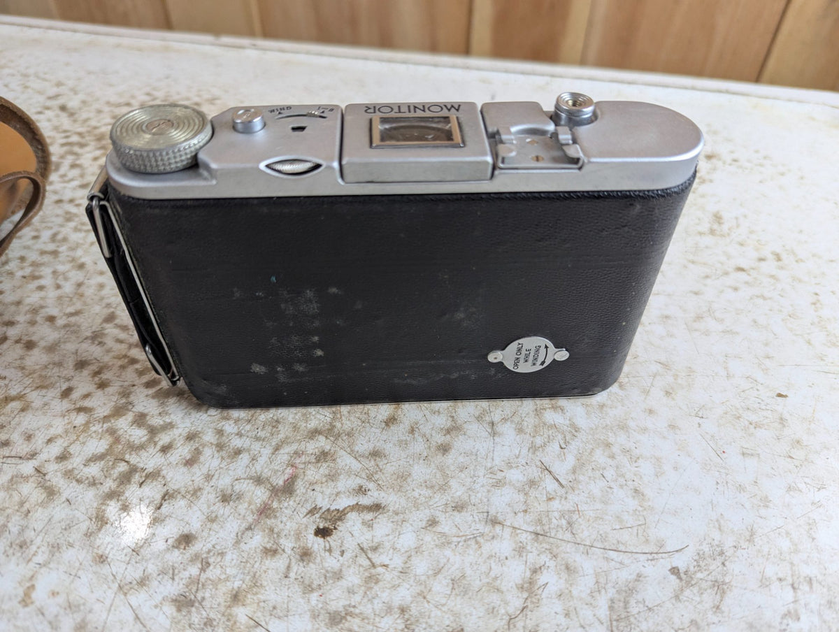 1940s Kodak Monitor Six-20 Folding Camera and Leather Case