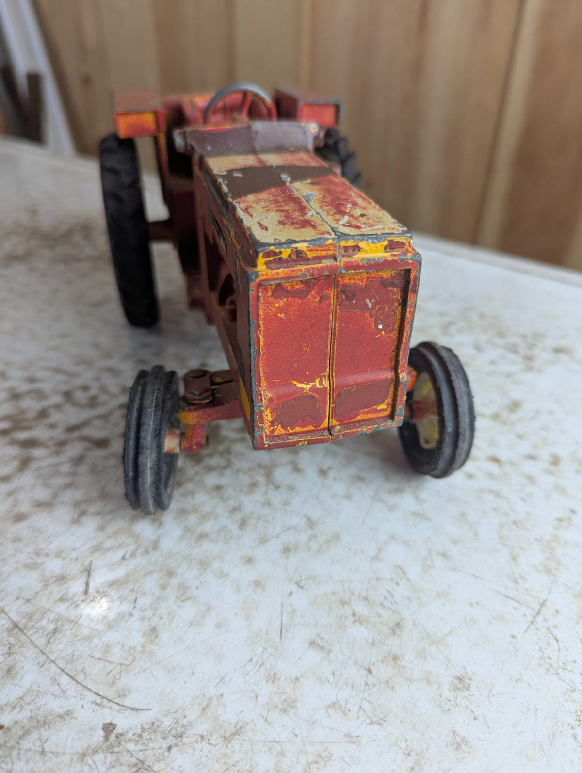 1960s ERTL International Harvester 1:16 Die-cast Metal Farm Tractor.
