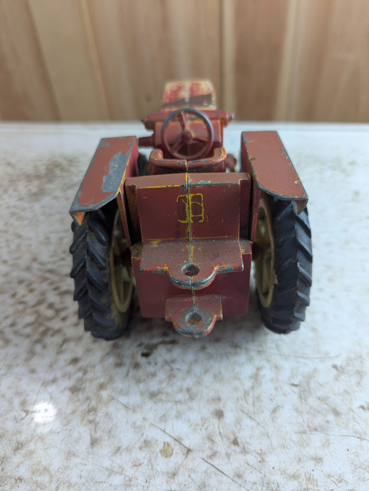 1960s ERTL International Harvester 1:16 Die-cast Metal Farm Tractor.