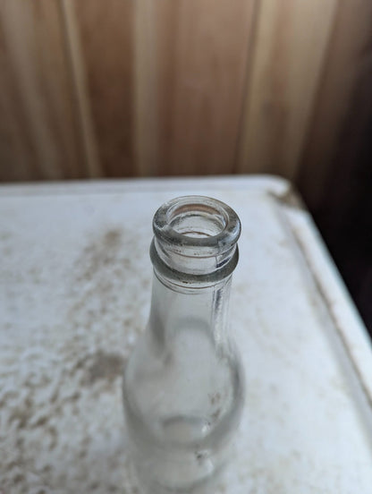 1930s Willis Bottling Works Prescott Clear Embossed Glass Soda Bottle