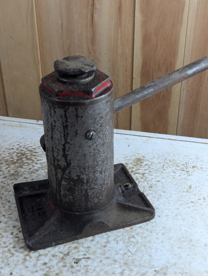 Vintage 12-Ton Hydraulic Bottle Jack