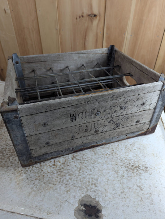 Vintage Wood and Metal Wire Woodland Dairy Crate 18" x 14.5" x 8"