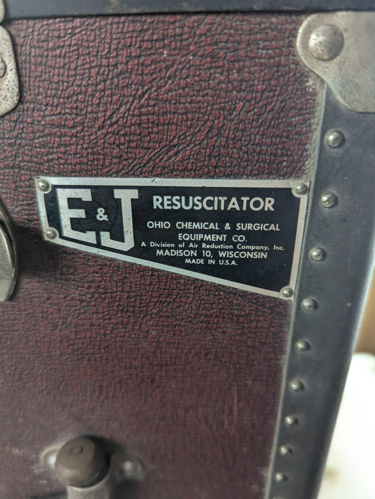 1940s Edison and Johnson Resuscitator in Hard Case 26.5" x 16" x 10"