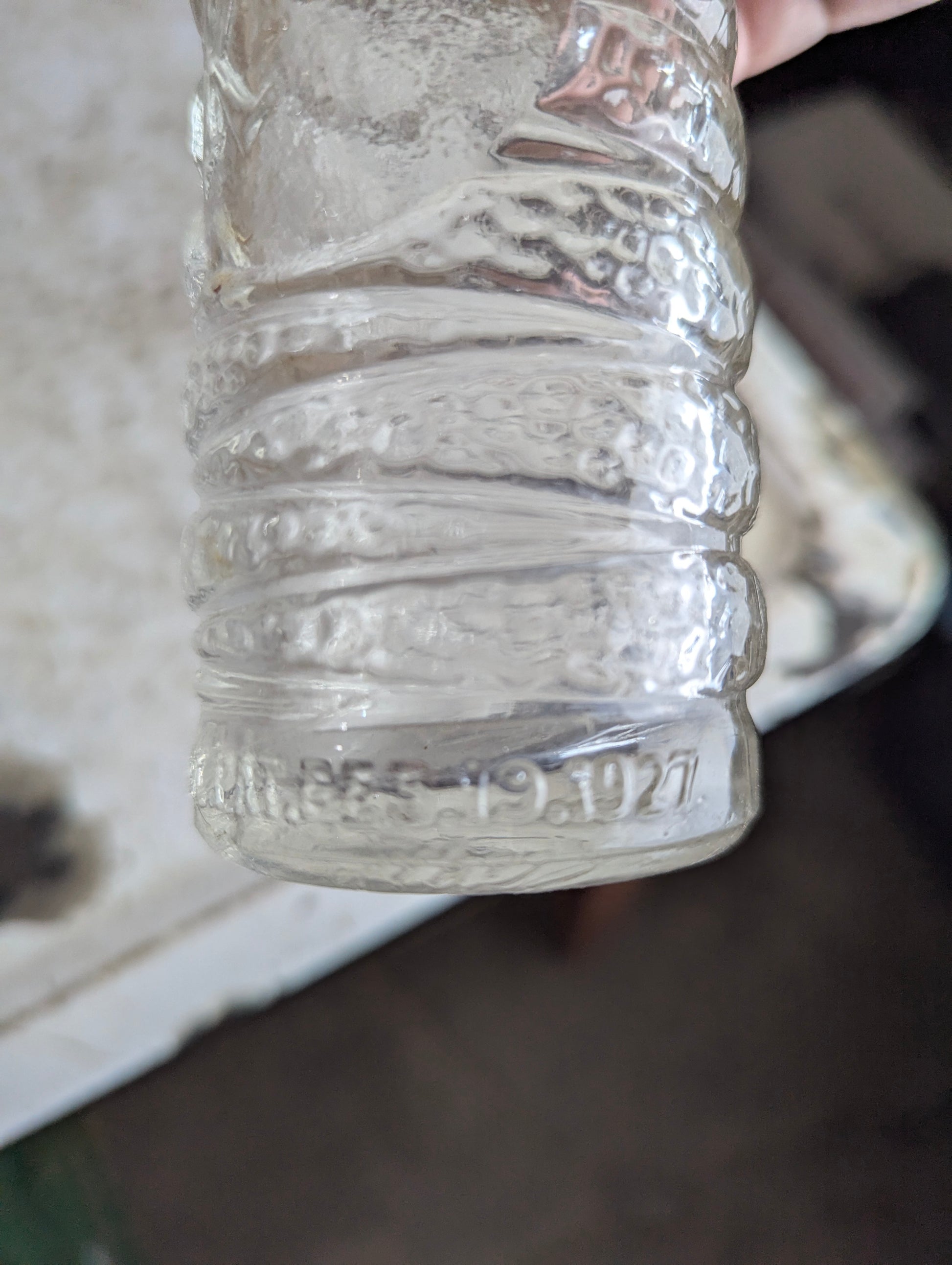 1920’s Kist 6 Fl Oz Embossed Soda Bottle - view 3