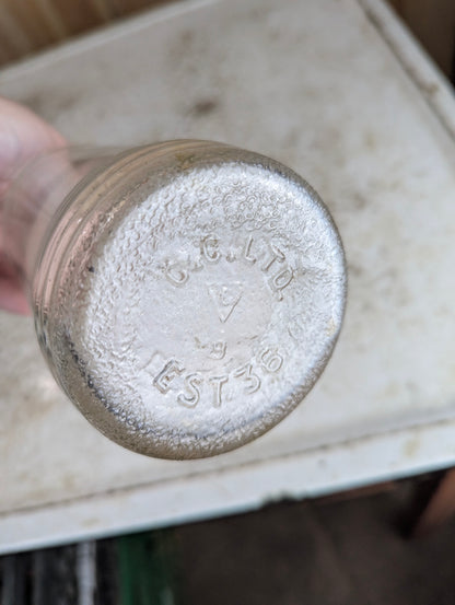 1930’s 26 Fl Oz Tiger Brand Tomato Catsup Glass Bottle - view 3