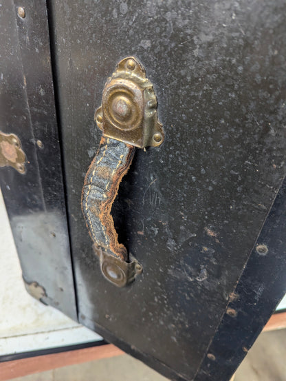1930's Langmuir Emelite Steamer Trunk - view 9