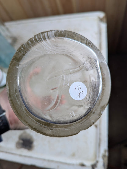 1930s Flirt 'De Luxe' Montreal 48oz Embossed Glass Soda Bottle - view 5