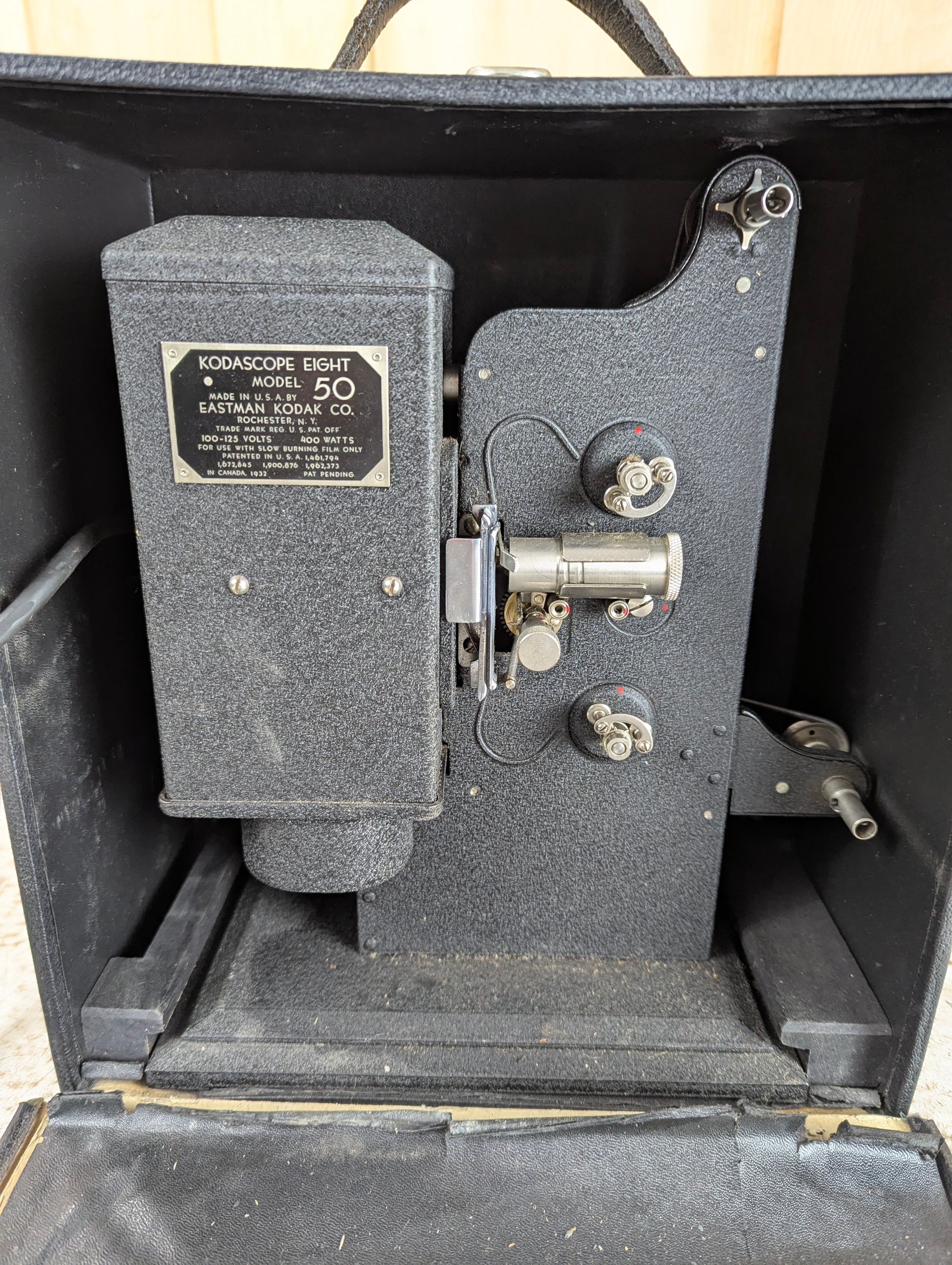 1930s Kodak Kodascope 8 Model 50 Movie Projector with Box- Needs Lamp - view 2