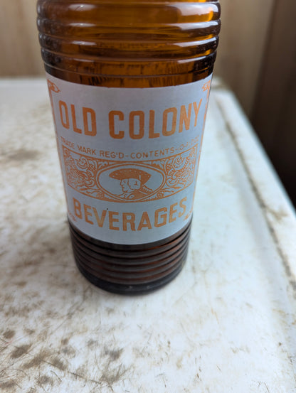 1930s Old Colony 10oz Amber Glass ACL Soda Bottle - view 2
