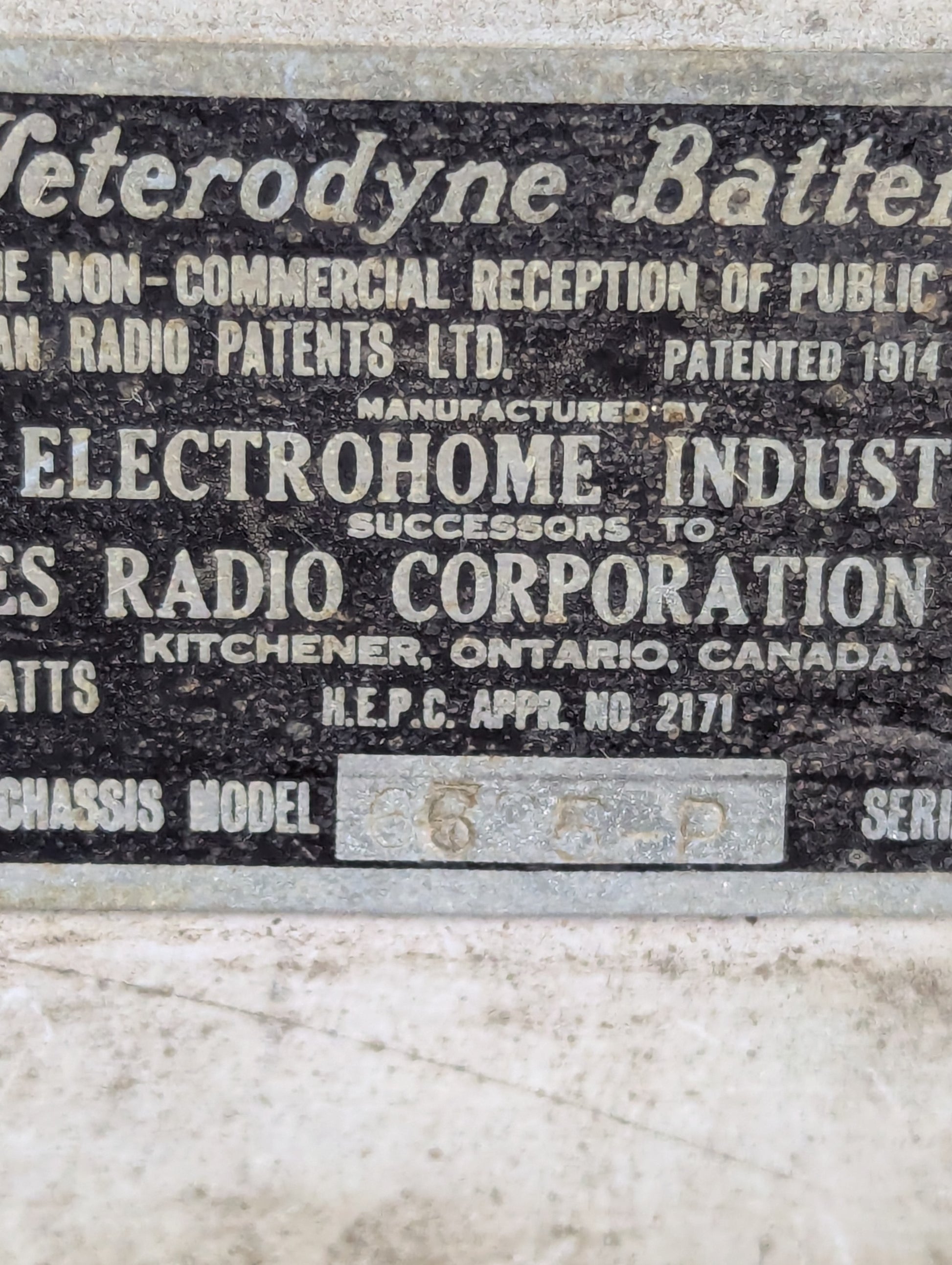 1936-37 Electrohome Phonola Radio - view 5
