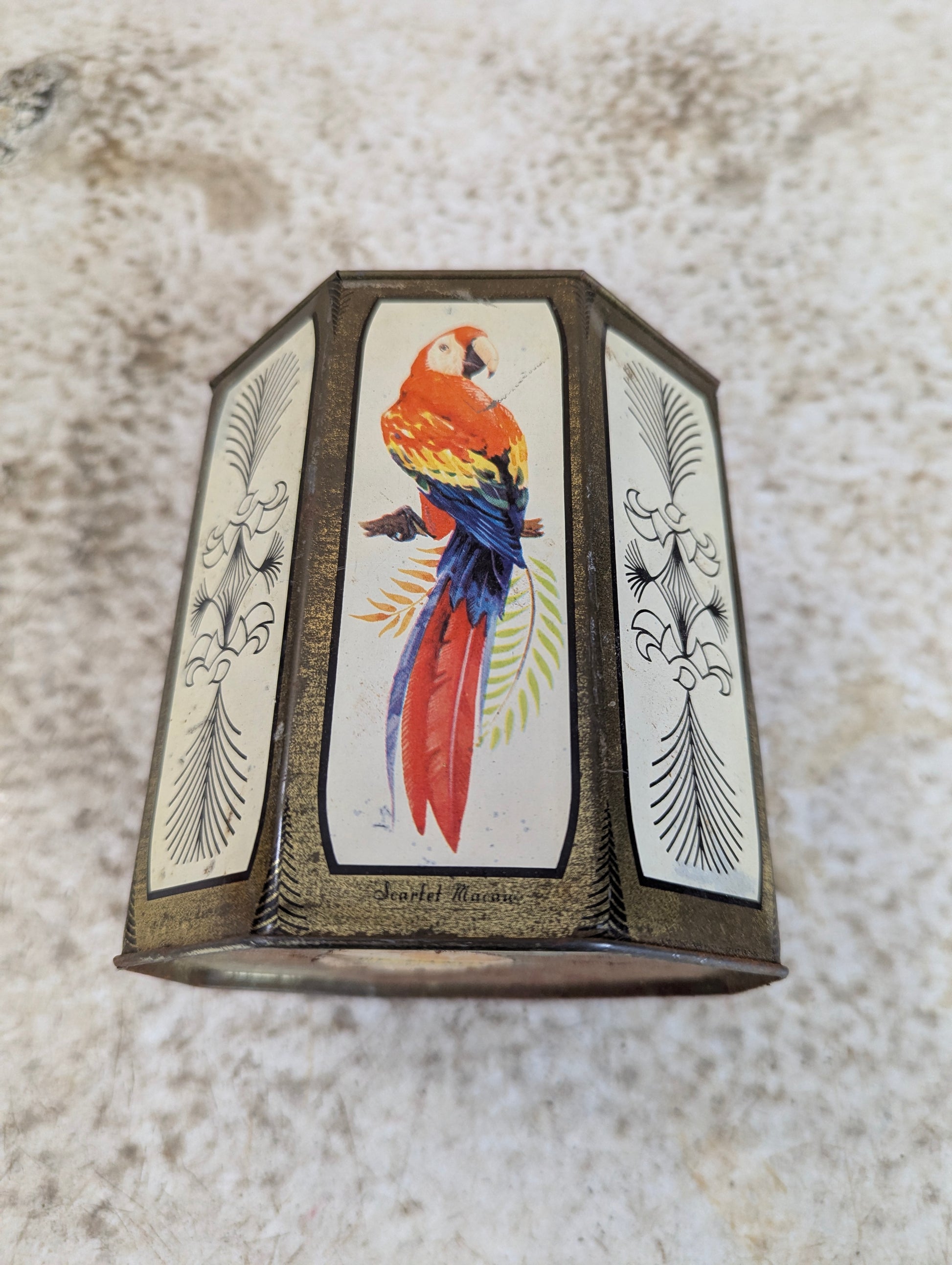 1950’s Peak Frean & Co Biscuit Tin - view 3