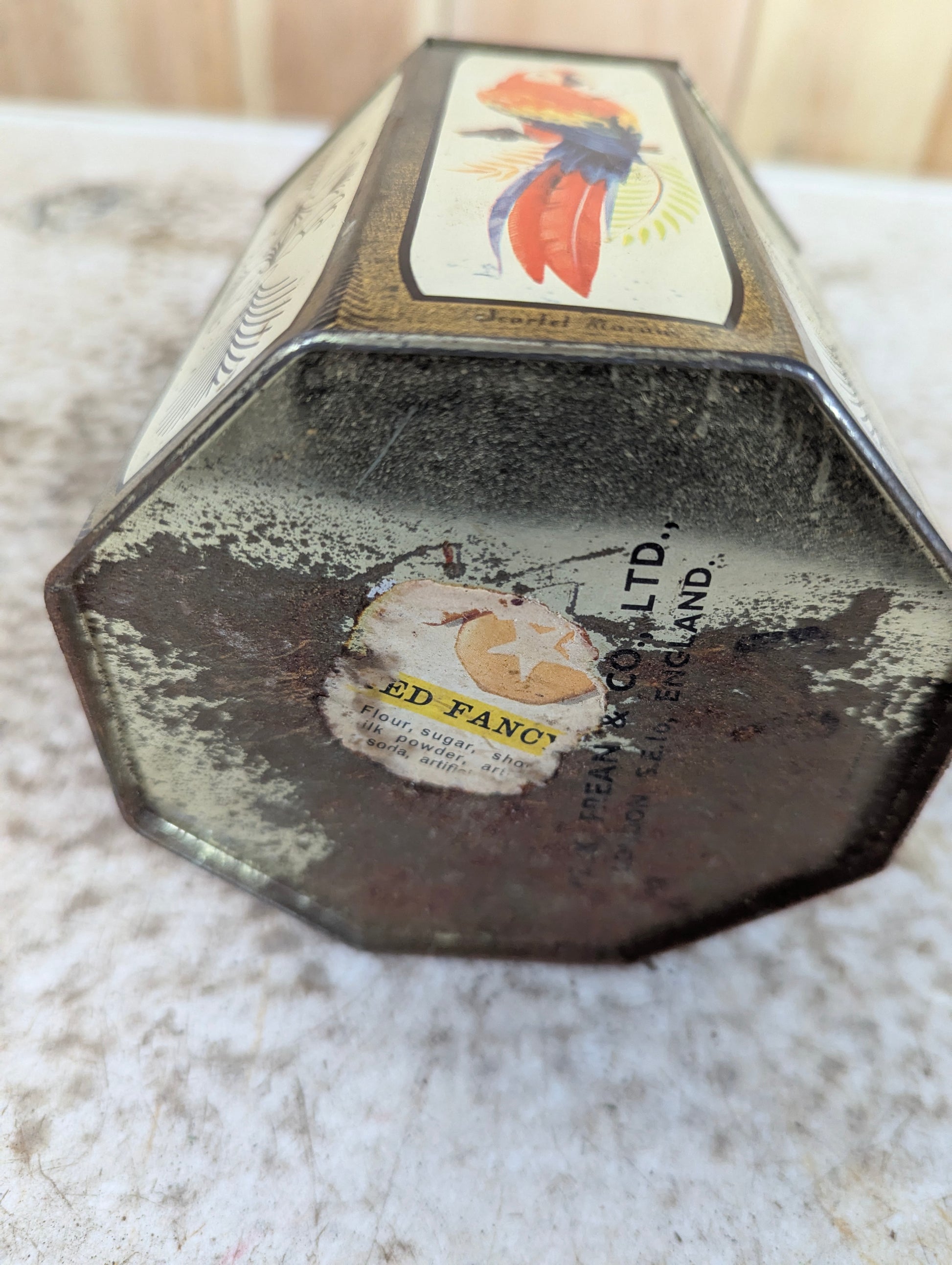 1950’s Peak Frean & Co Biscuit Tin - view 4