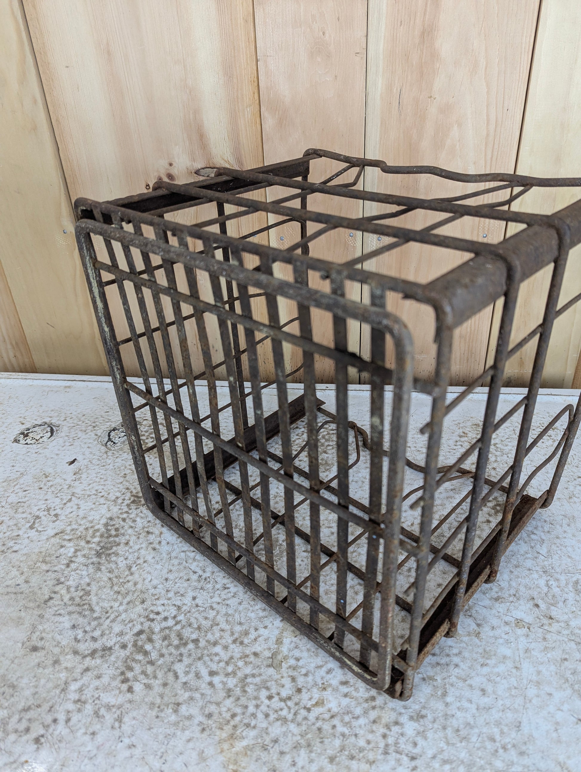 1950’s Vintage Metal Ideal Dairy Milk Crate - view 4