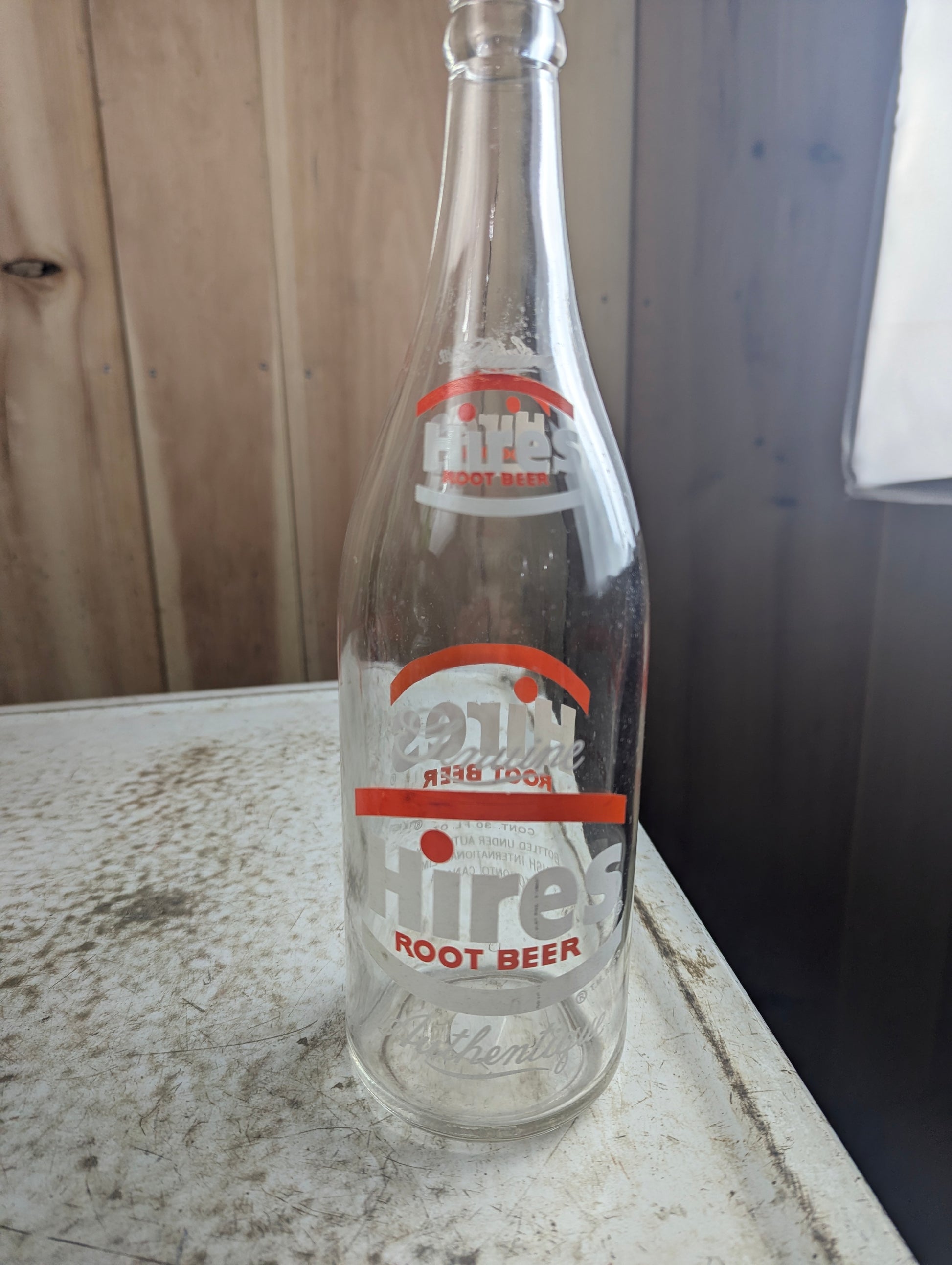 1950s 30oz Hires Root Beer Clear Glass ACL Soda Bottle