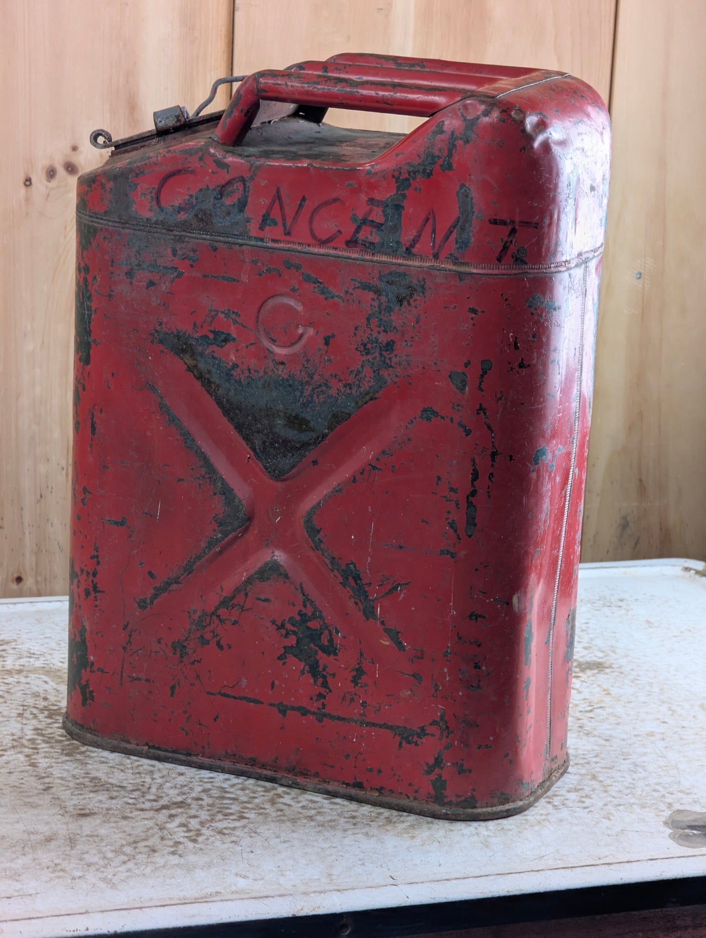 1950s US Military 5-Gallon Jerry Can - view 3