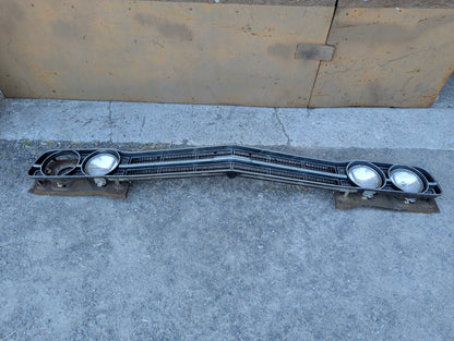 1970 Dodge Monaco Front Grille with Headlight Assemblies and 3 Headlights