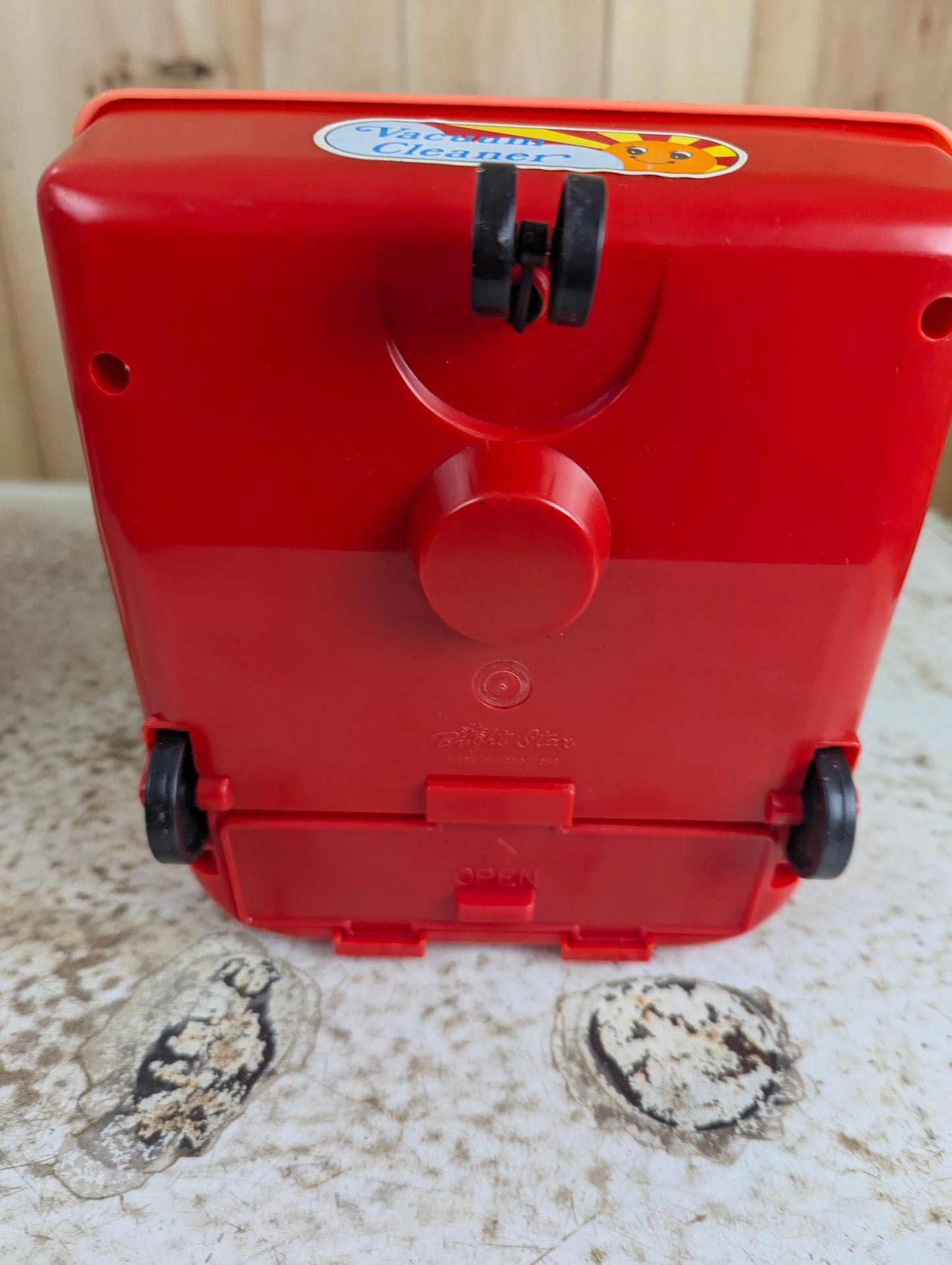 1970’s Vintage Ray’s Super Cleaner Vacuum - view 2