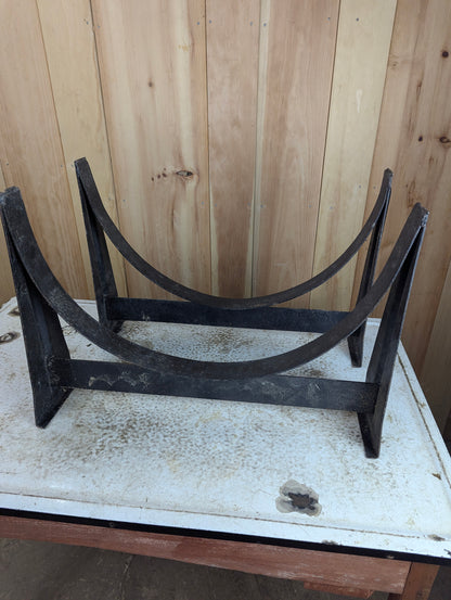 2-piece Metal Barrel Stand