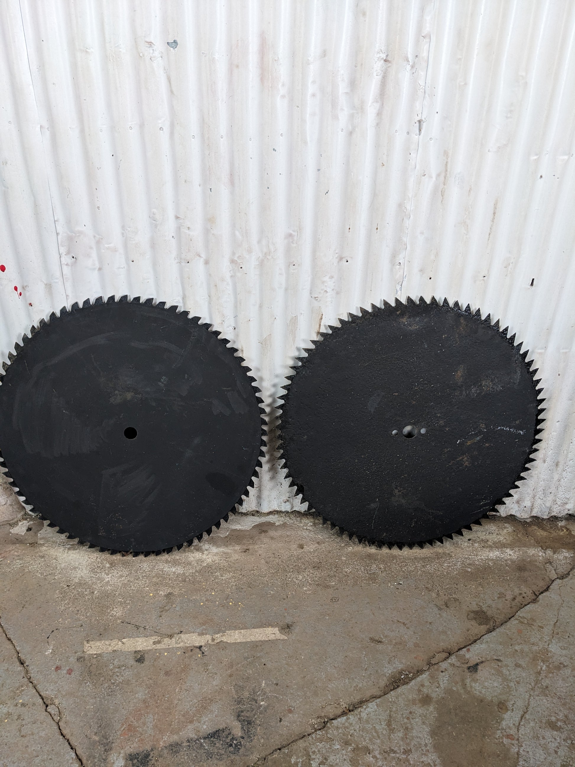 29” Saw Blade - view 2