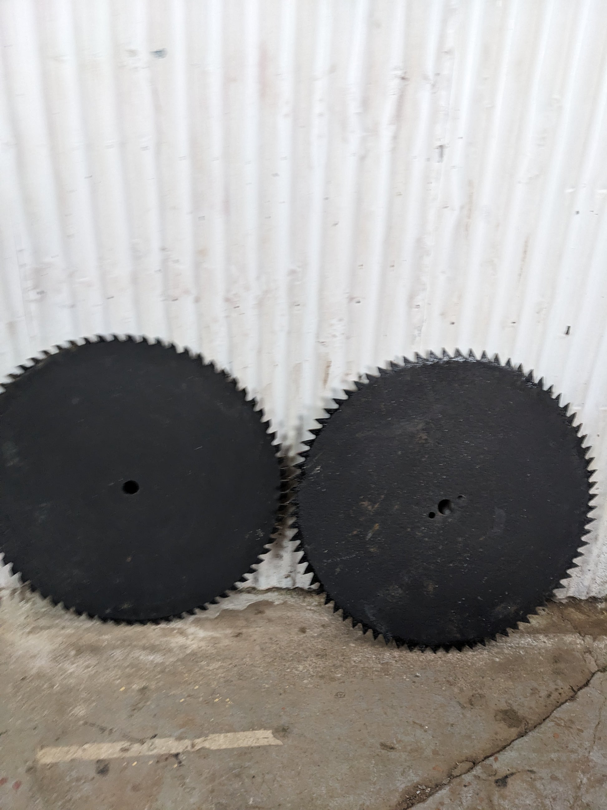 29” Saw Blade - view 4