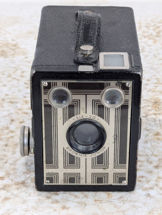 Vintage Kodak Six-20 Junior Brownie Camera