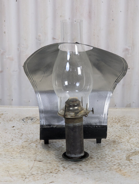 Unique Oil Lamp with Reflector