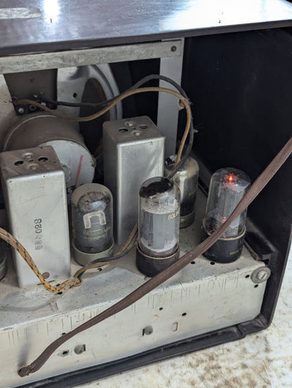 Late 1940’s Roger’s Majestc Radio