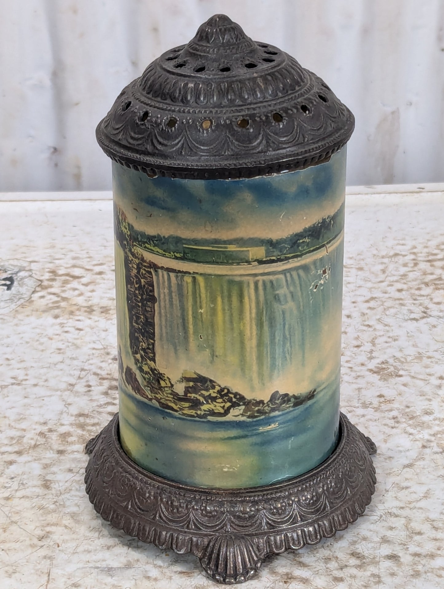 Early 1900’s Niagara Falls Scene-In-Action Motion Lamp - no socket