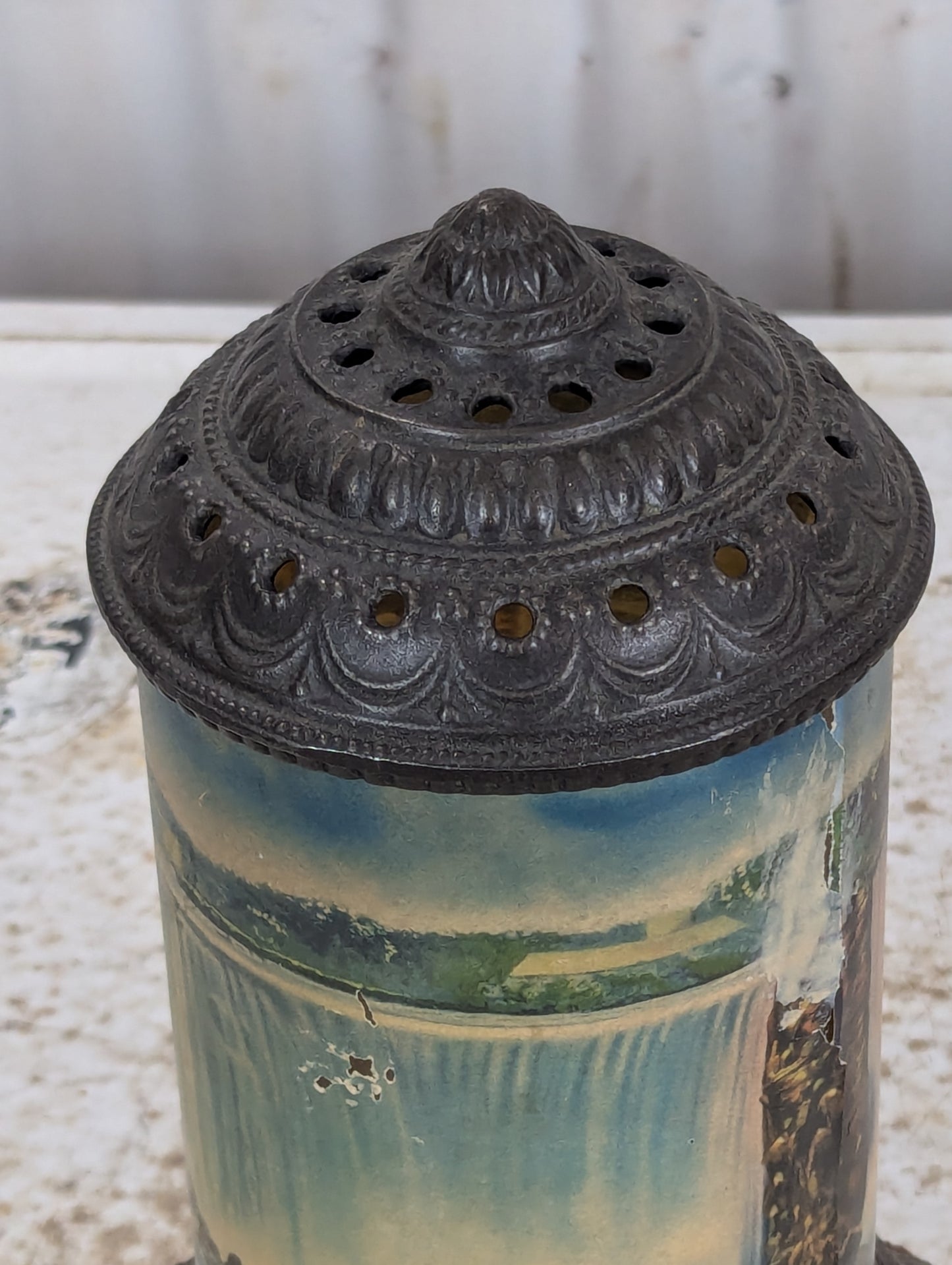 Early 1900’s Niagara Falls Scene-In-Action Motion Lamp - no socket