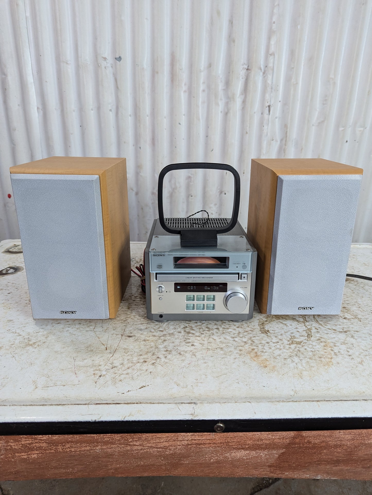 Sony Micro Hi Fi Component System CMT-RB5
