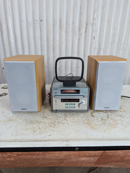 Sony Micro Hi Fi Component System CMT-RB5