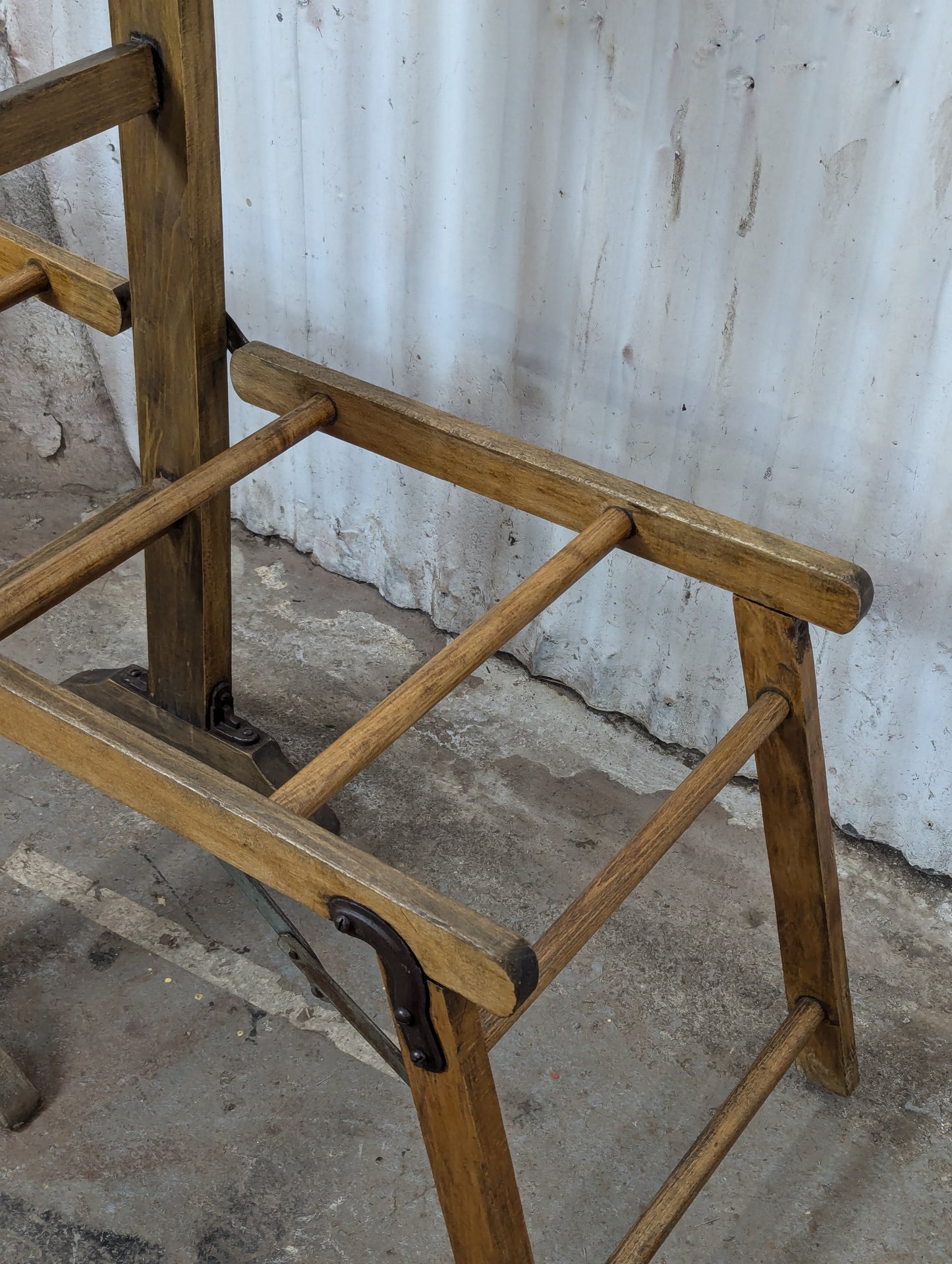 Antique Folding Washtub Bench with Wringer