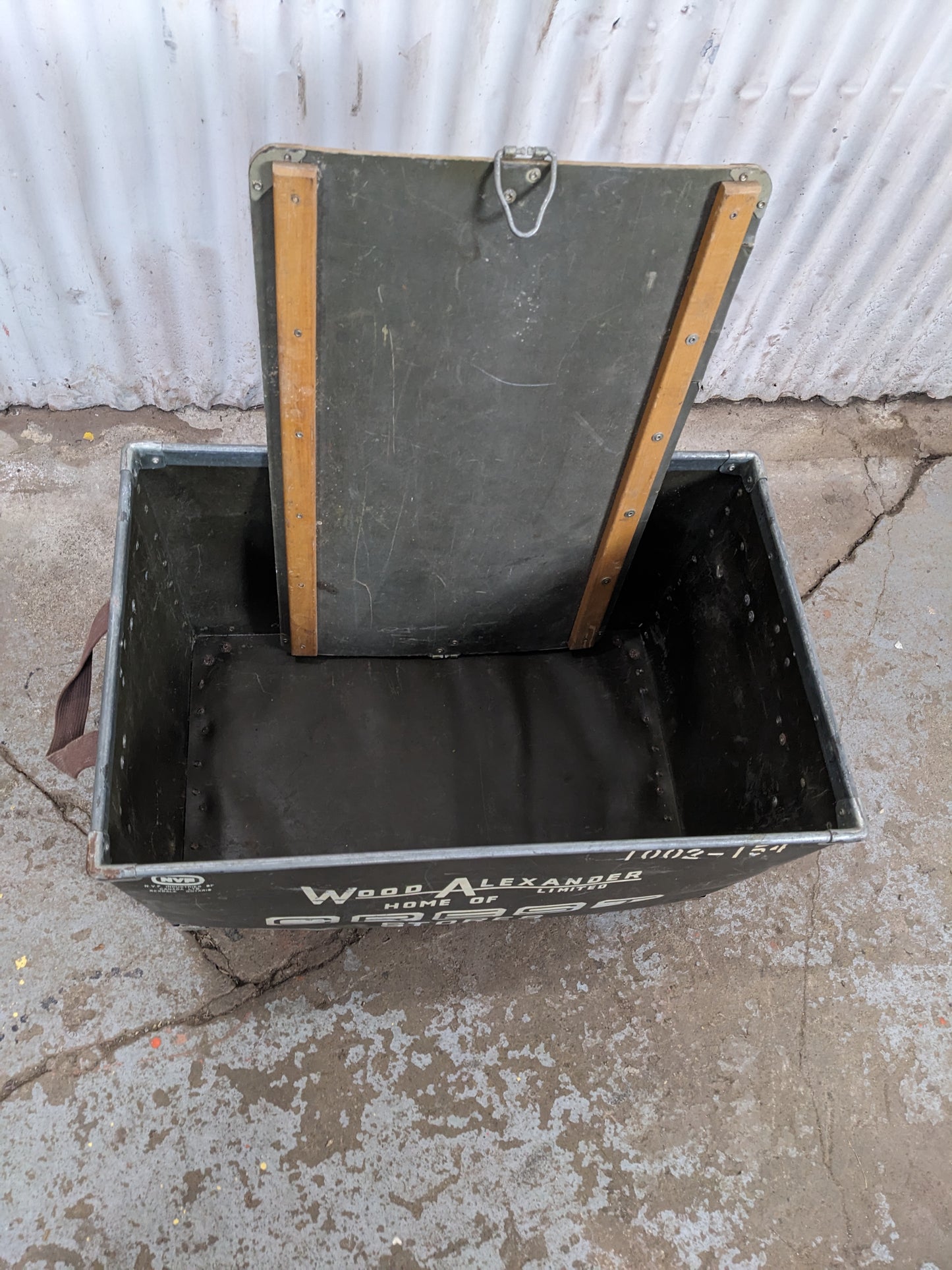 Metal Storage Box with Lid