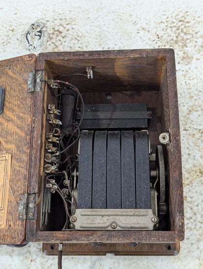 Vintage Northern Electric Wall Mount Crank Telephone