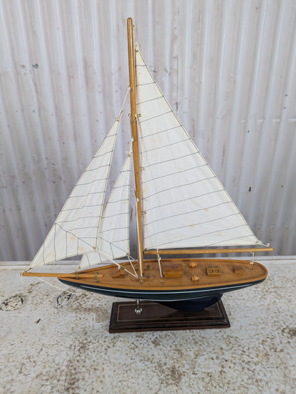 Model Sailboat