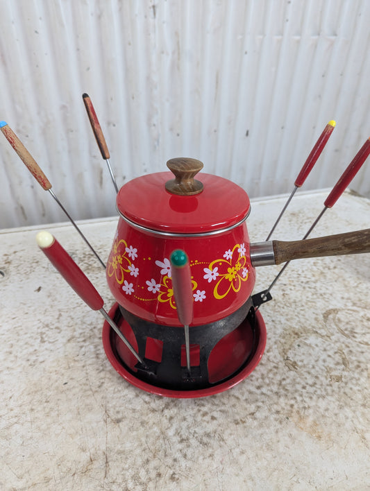 Retro Fondue Set