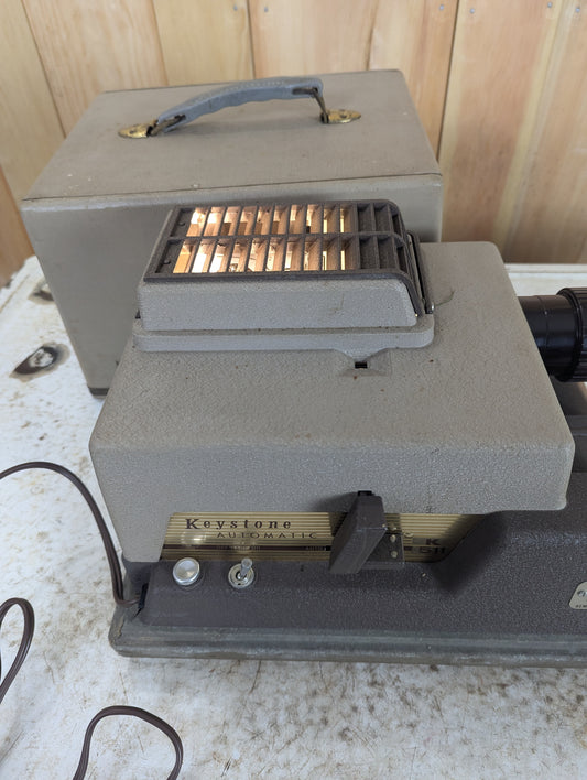 Vintage Keystone Automatic Slide Projector Model K-511