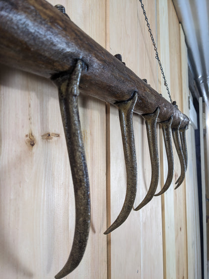 Vintage Harrow Wall Feature