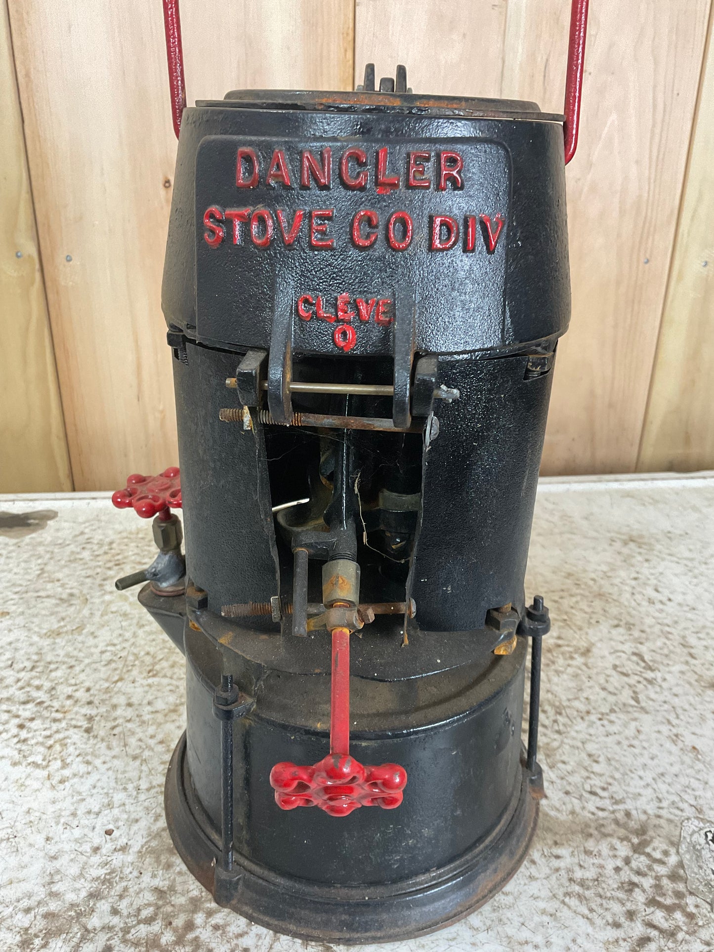 Antique Cast Iron Dangler Stove
