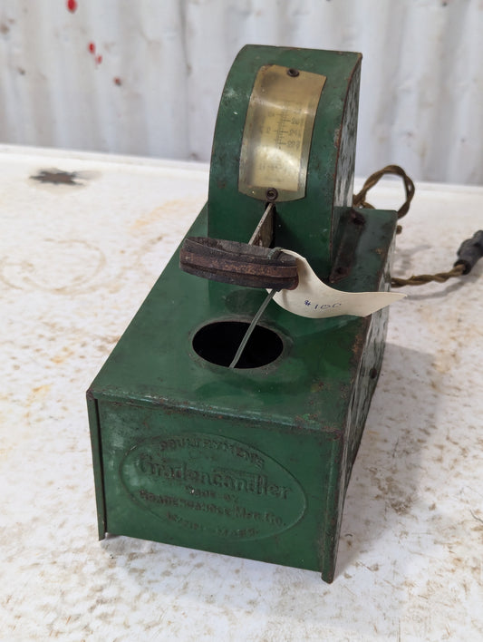 Vintage Poultrymen’s Gradencandler Egg Scale