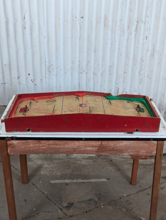 Vintage Munro Table Top Hockey Game