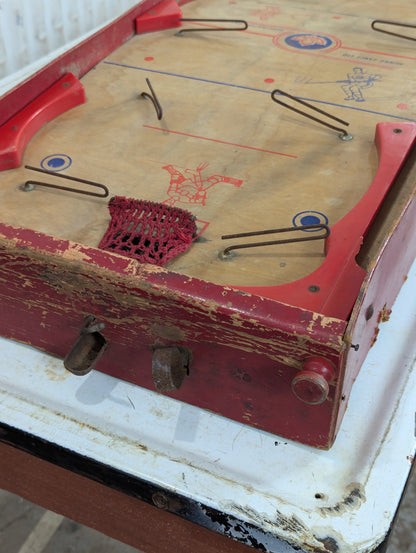 Vintage Munro Table Top Hockey Game