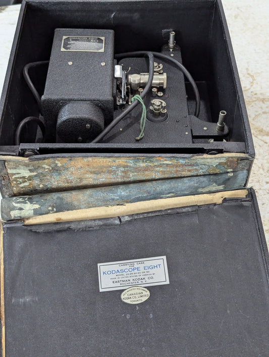 1930’s Kodascope Eight Model 50 in Original Case