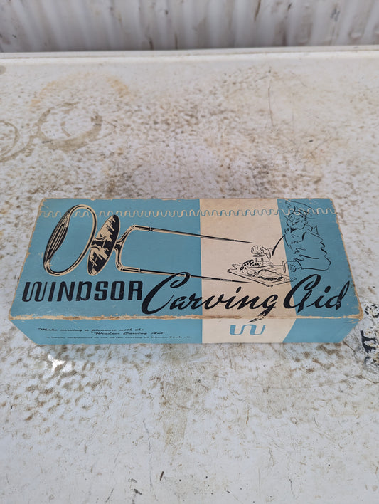 Vintage Windsor Carving Aid in Original Box