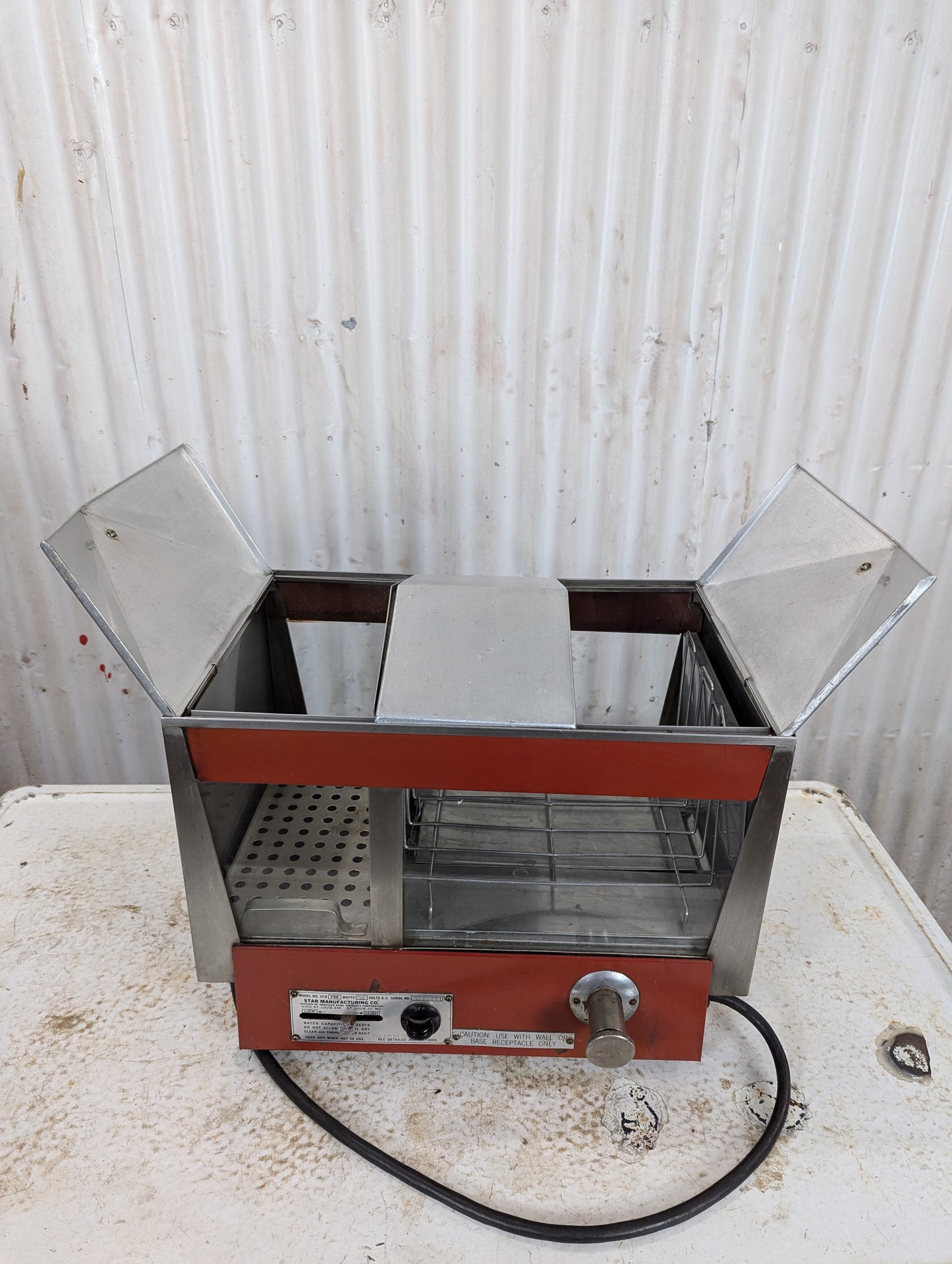 Star Manufacturing Hot Dog Steamer Model 358