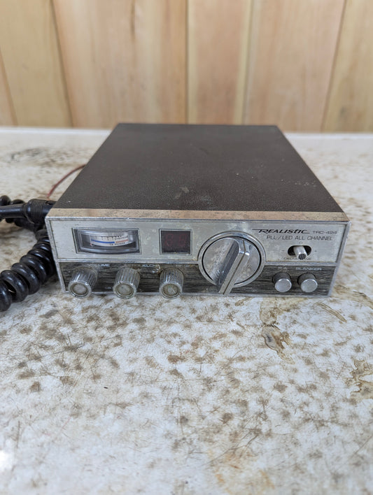 Realistic TRC-424 SSB CB Radio