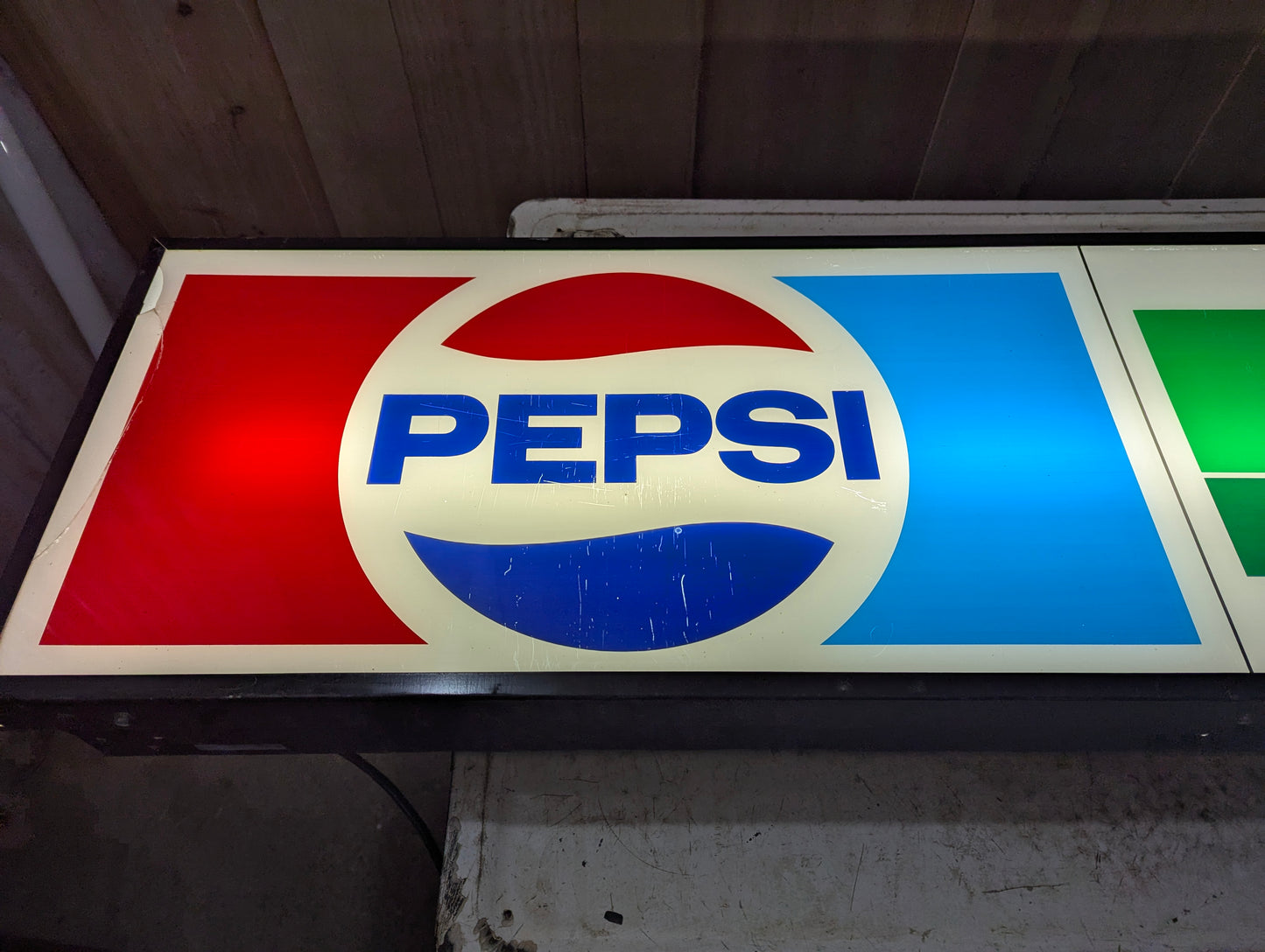Large Retro Pepsi 7UP Light Up Sign Box