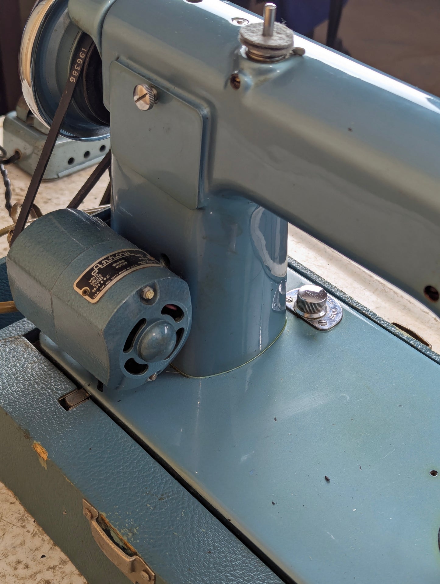 Vintage Leader Super Deluxe Sewing Machine