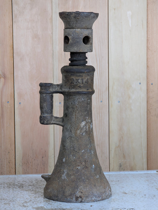 Vintage Cast Iron 2x14 Barn Screw Jack
