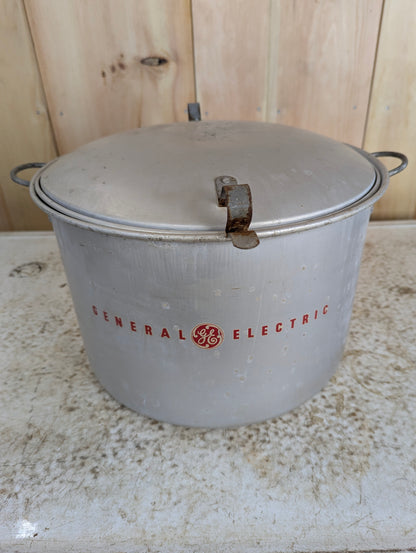 Vintage GE Aluminum Pot with Lid for Washing Machine
